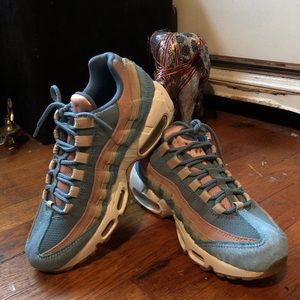 ❌SOLD ❌ Nike Air Max 95 Pony Hair Baby Blue/ Pink
